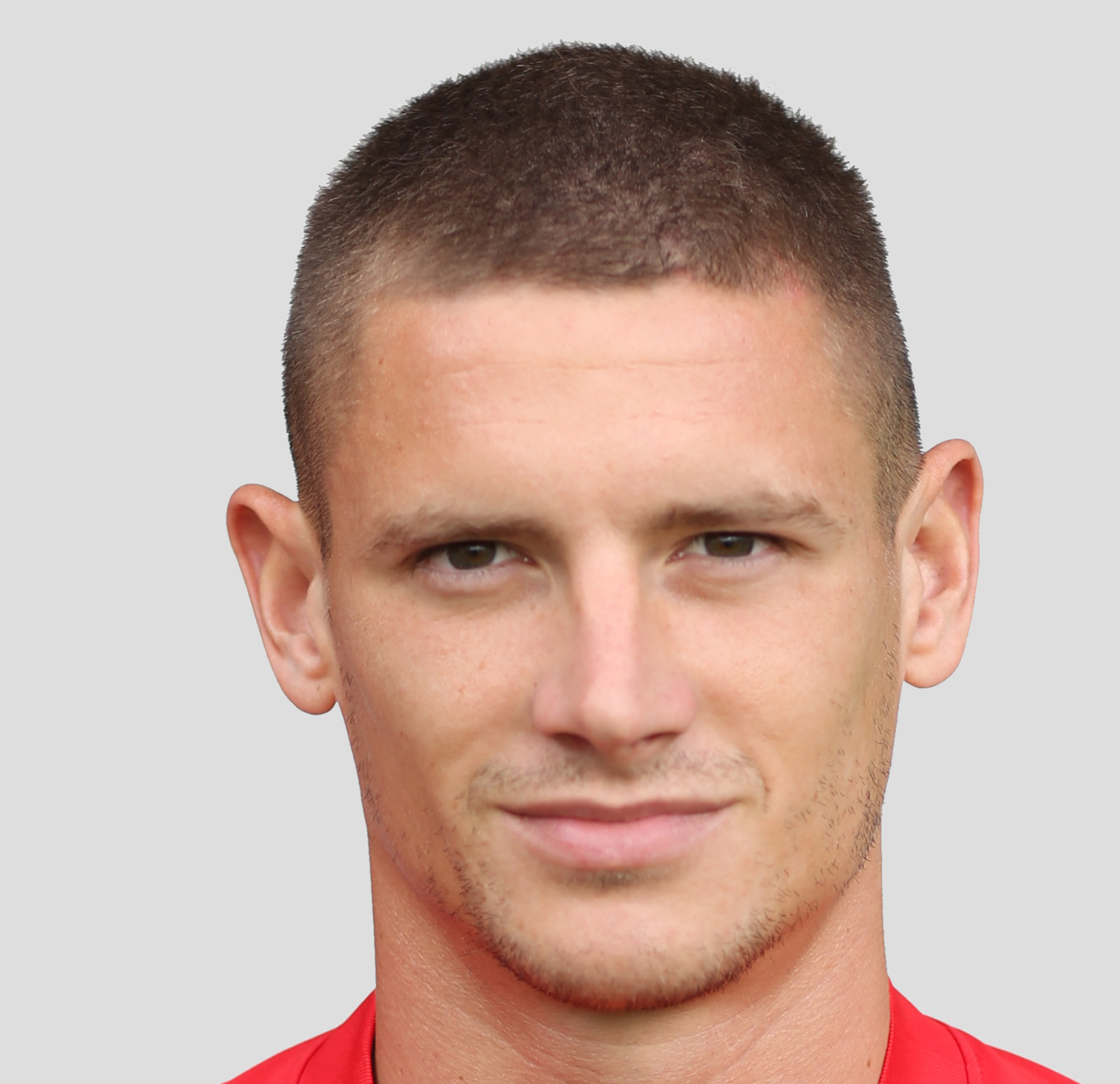 https://img.hrbxjljx.com/img/football/player/b4e4329b846a355a66f3e83626b2a86a.jpg